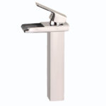 Bateria do umywalki łazienkowej - Wodospad Chrom