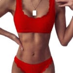 Dwuczęściowe prążkowane bikini z wycięciami